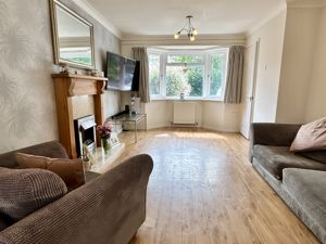 Lounge- click for photo gallery